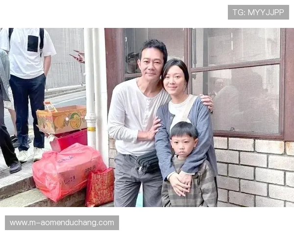 香港百老汇的明星演员与幕后团队揭秘 香港百老汇的明星演员与幕后团队揭秘